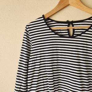 Kate Spade size medium black and white stripped tshirt dress